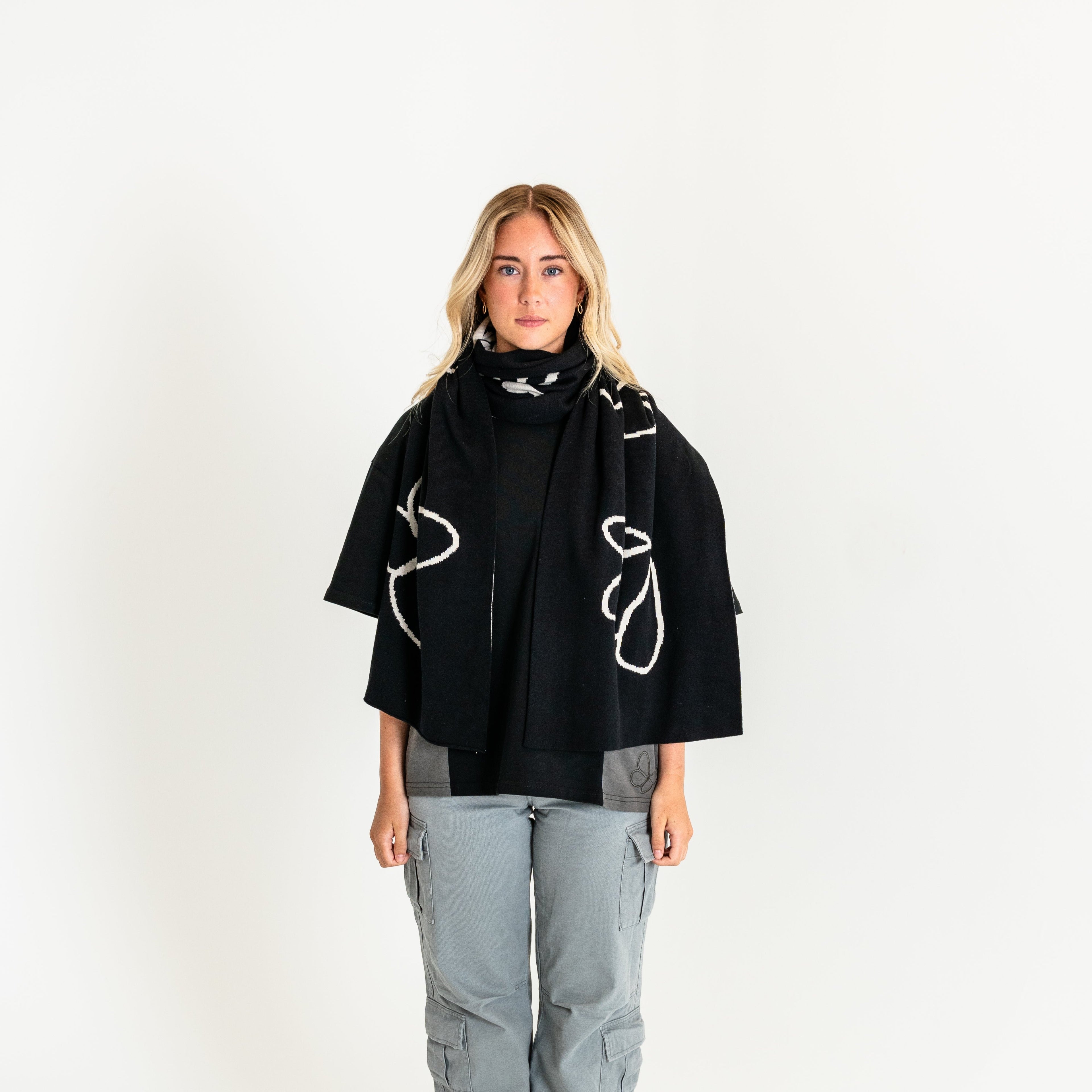 Raven Scarf