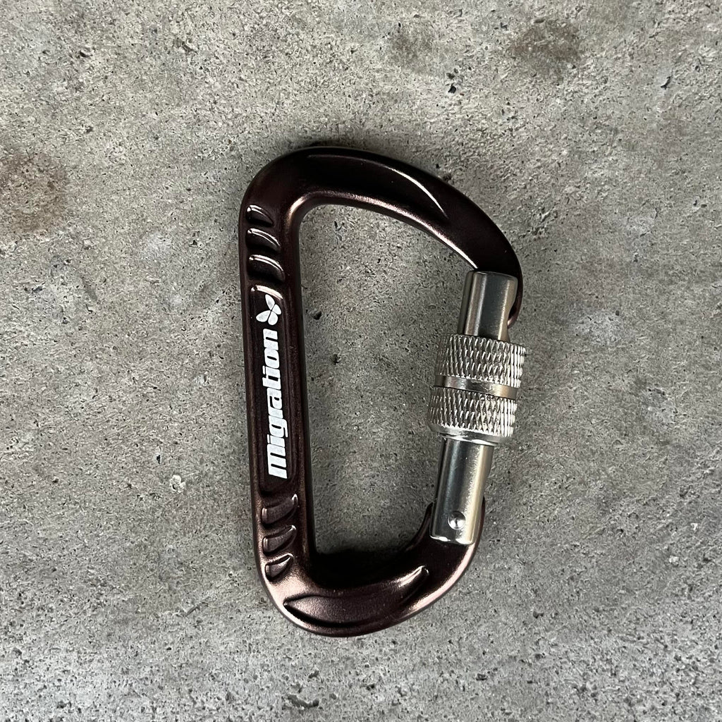 Mocha Carabiner